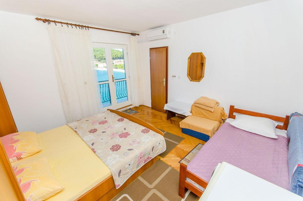 Apartments Moloco Дрвеник Экстерьер фото