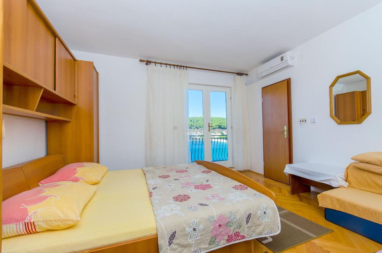 Apartments Moloco Дрвеник Экстерьер фото